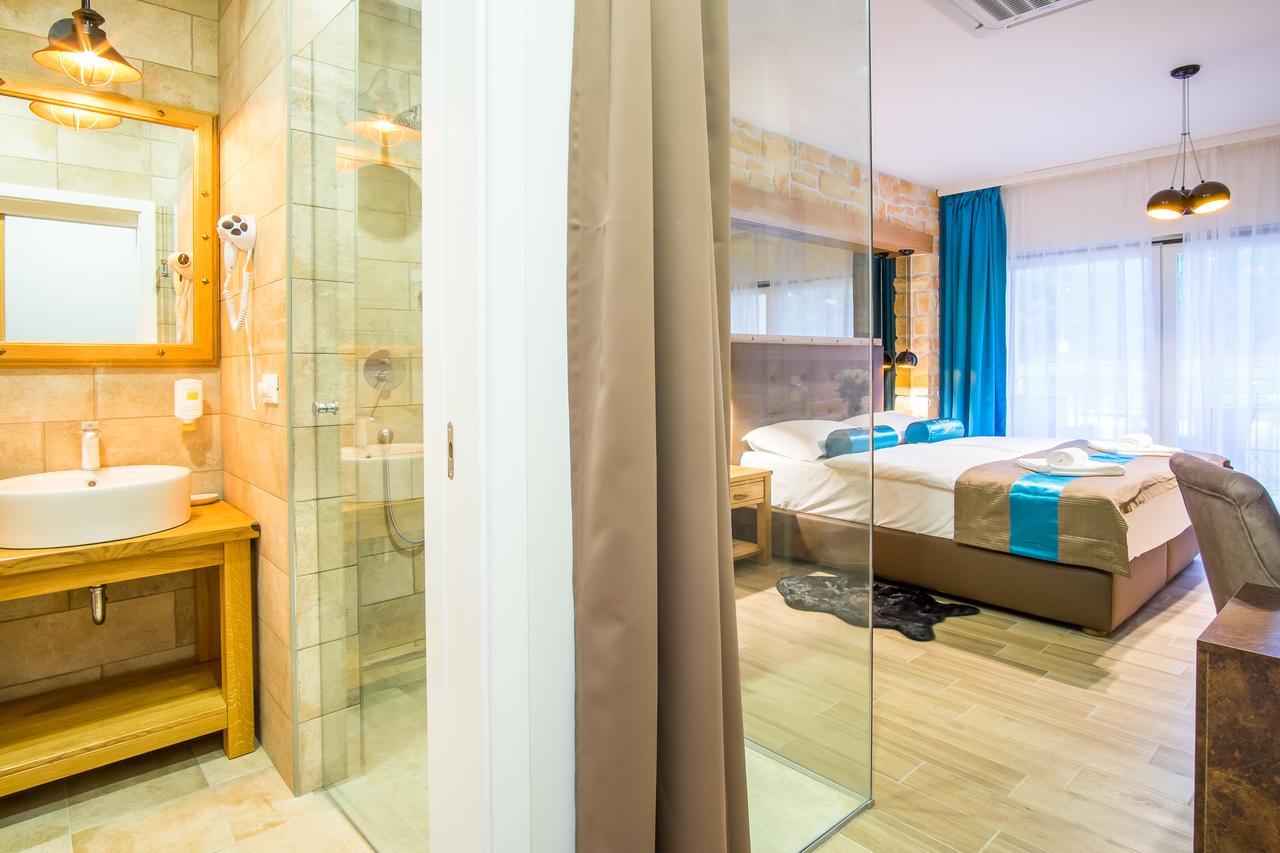 Bed and Breakfast Luksuzne Sobe Luce Врбник Экстерьер фото